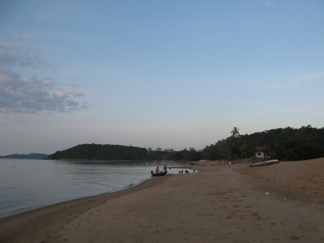 Пляж Бо Пхут по пути к мыску