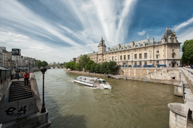 Париж... Париж...