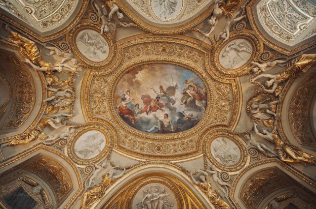 невероятно дивной красоты потолки невероятно дивной красоты потолки