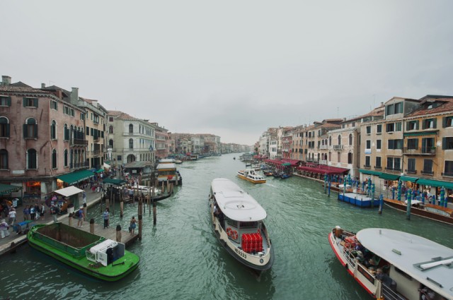 дождливая погода нам поалась... дождливая погода нам поалась...