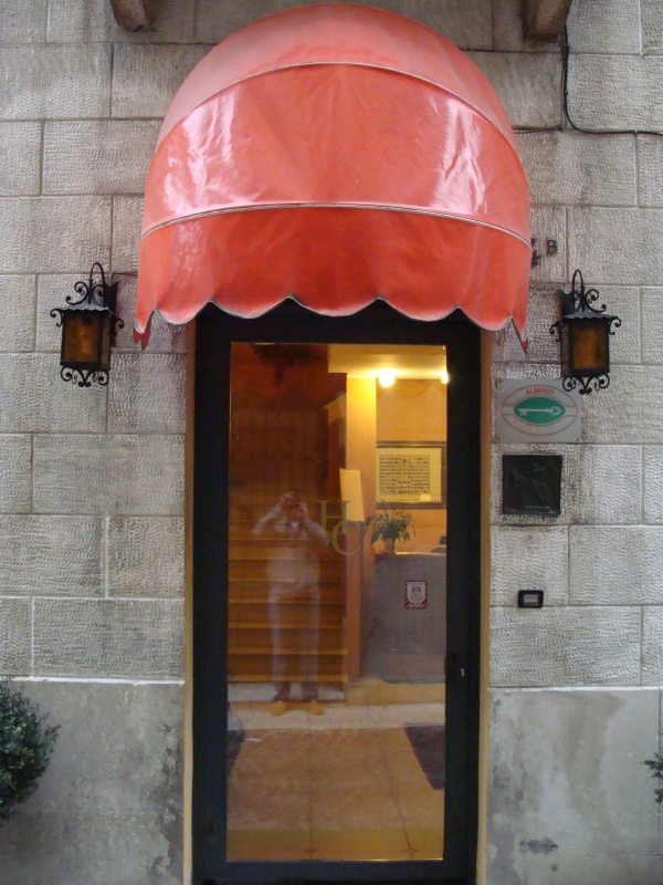 ------------------------