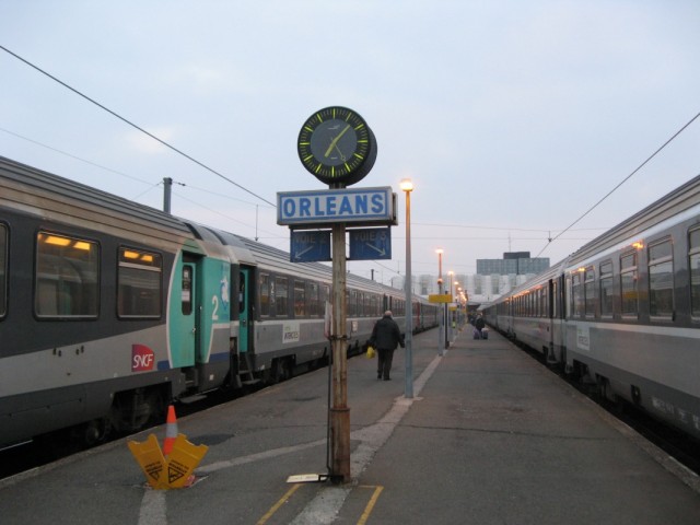 Бонжюр, Орлеан Бонжюр, Орлеан