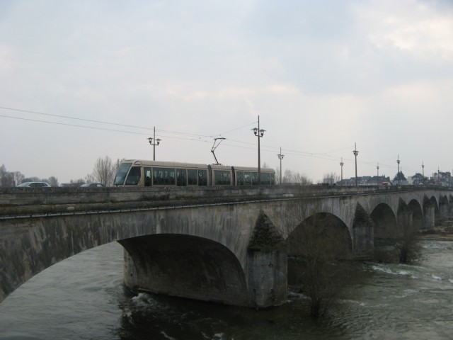 Мост и трамвай Мост и трамвай