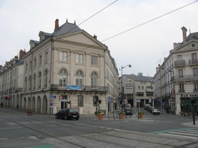 "Туда!" Там - Старый Город и Исторический Музей "Туда!" Там - Старый Город и Исторический Музей