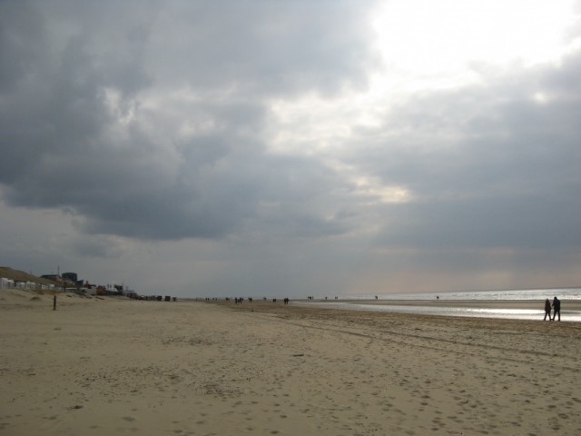 Пляж Блёмендаль аан Зее Пляж Блёмендаль аан Зее