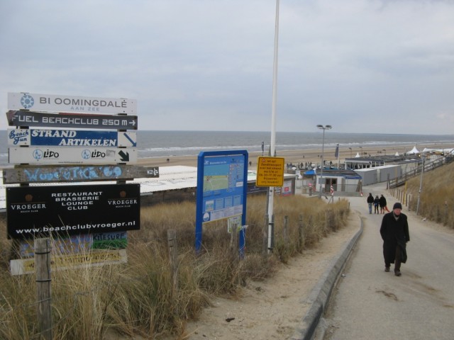 Пляж Блёмендаль аан Зее Пляж Блёмендаль аан Зее