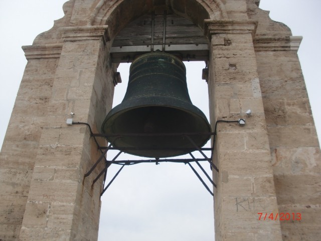 колокол на башне