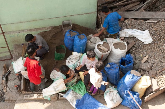 а вот и кирпичное производство а вот и кирпичное производство