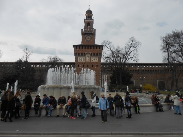 замок Сфорца замок Сфорца