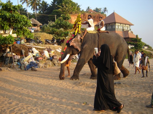 А вообще там фестивали постоянно!) А вообще там фестивали постоянно!)