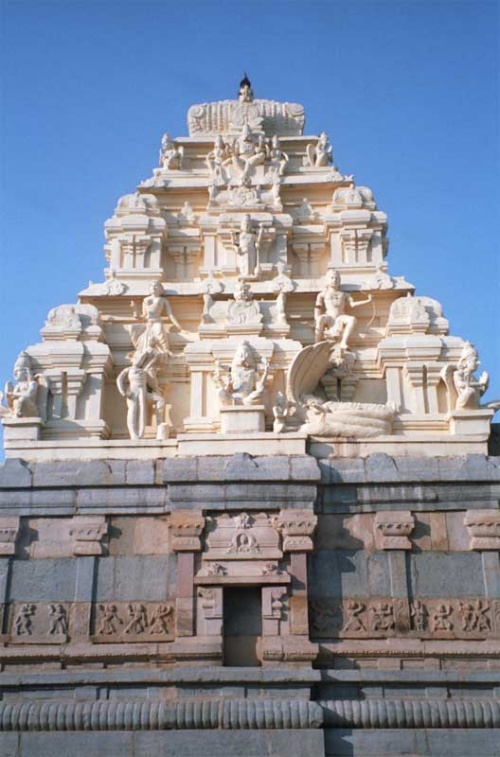 Храм Прахлада-Нрисимхи в Нижнем Ахобаламе