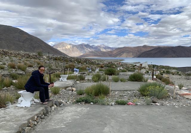 На останках бывшего палаточного лагеря хорошо утром кофе пить На останках бывшего палаточного лагеря хорошо утром кофе пить