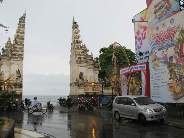 Вход на Легиан Бич Вход на Легиан Бич