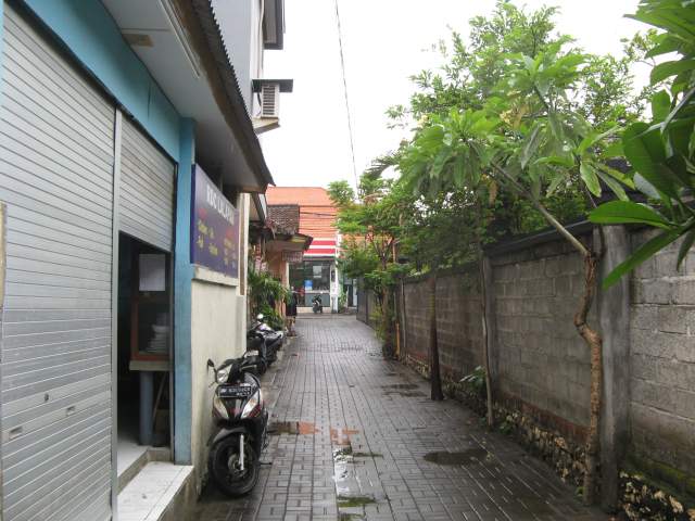 С утра чуть свет ни-с-раньше %-))) С утра чуть свет ни-с-раньше %-)))