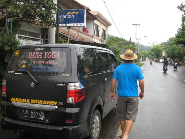 Шаттл-транспорт и попутчик Шаттл-транспорт и попутчик