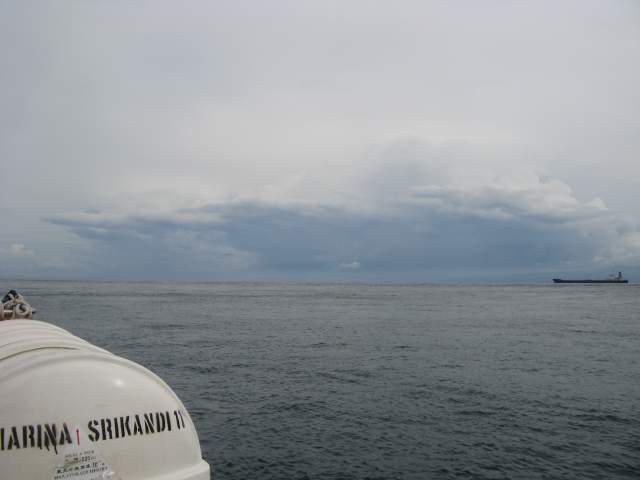 Да-да, вон туда Да-да, вон туда