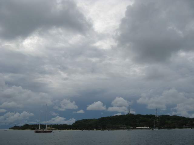 Гили Траванган Гили Траванган