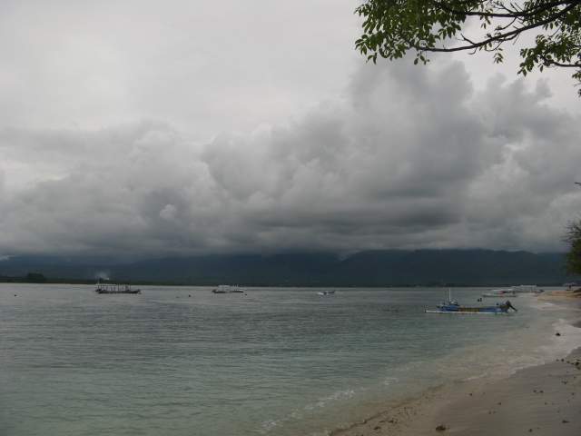 Огляделся. Там - Ломбок Огляделся. Там - Ломбок