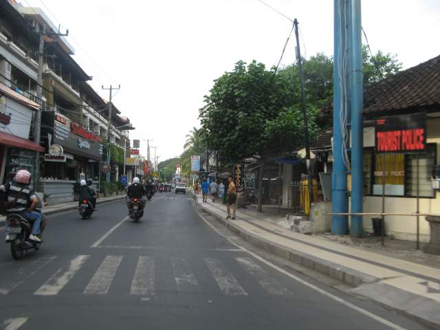    -     ,     ... .../  ,  %-)))))))))