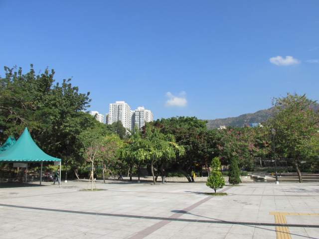     (Tuen Mun Park)