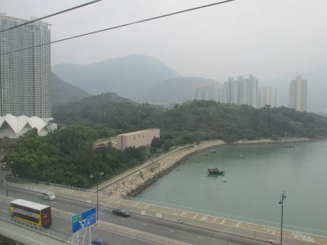 Tung Chung и пики острова Лантау за ним... Tung Chung и пики острова Лантау за ним...