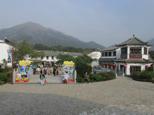 Посёлочек Ngong Ping Посёлочек Ngong Ping