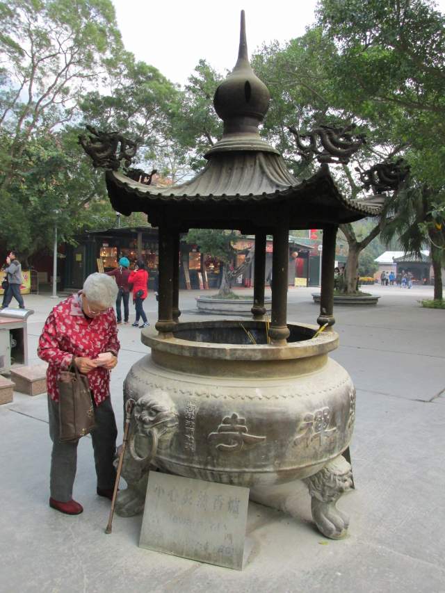 Монастырь Po Lin Монастырь Po Lin