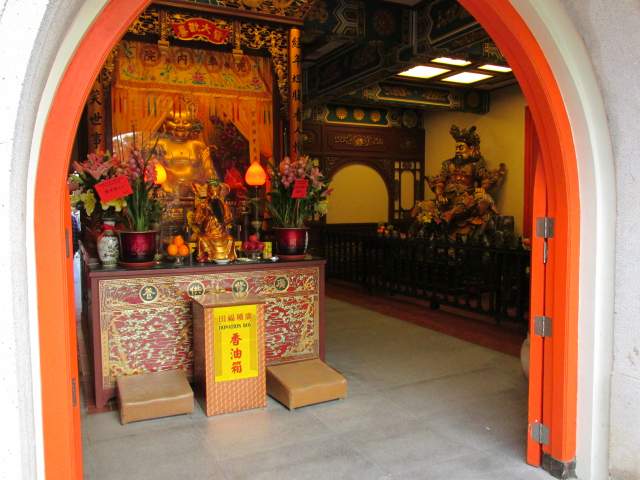 Монастырь Po Lin Монастырь Po Lin