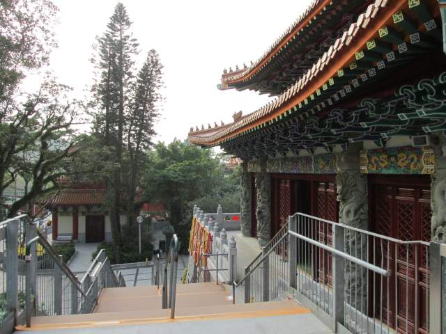 Монастырь Po Lin Монастырь Po Lin