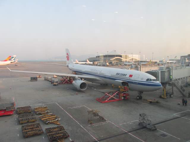 Грузимся в Air China... Грузимся в Air China...