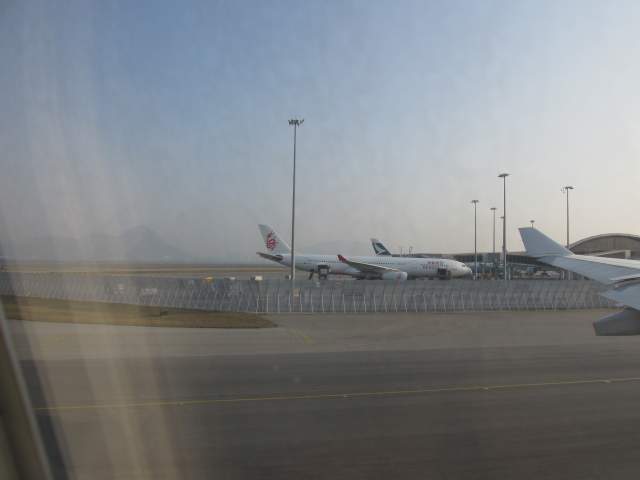 Покидаем Гонконг мимо Castle Peak... А я там был... %-)))) Покидаем Гонконг мимо Castle Peak... А я там был... %-))))