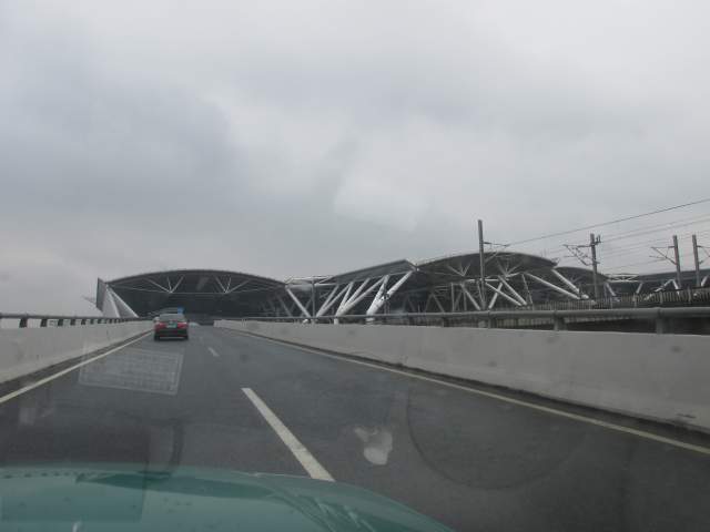    Guangzhou South railway station