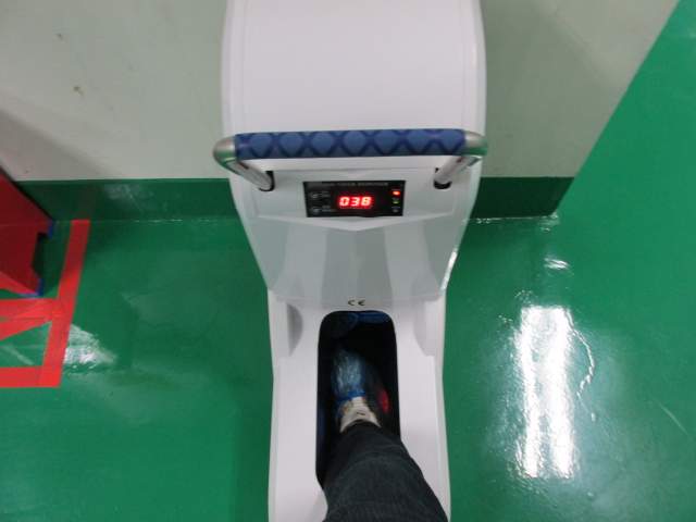    . ))    -    , !!!..... %-))))))