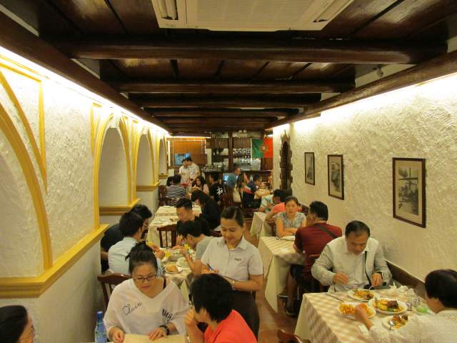 "...!  !   !  -!..." ...  ,     .......