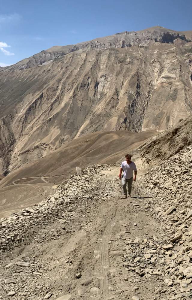   .   ,      ,       5000+  )