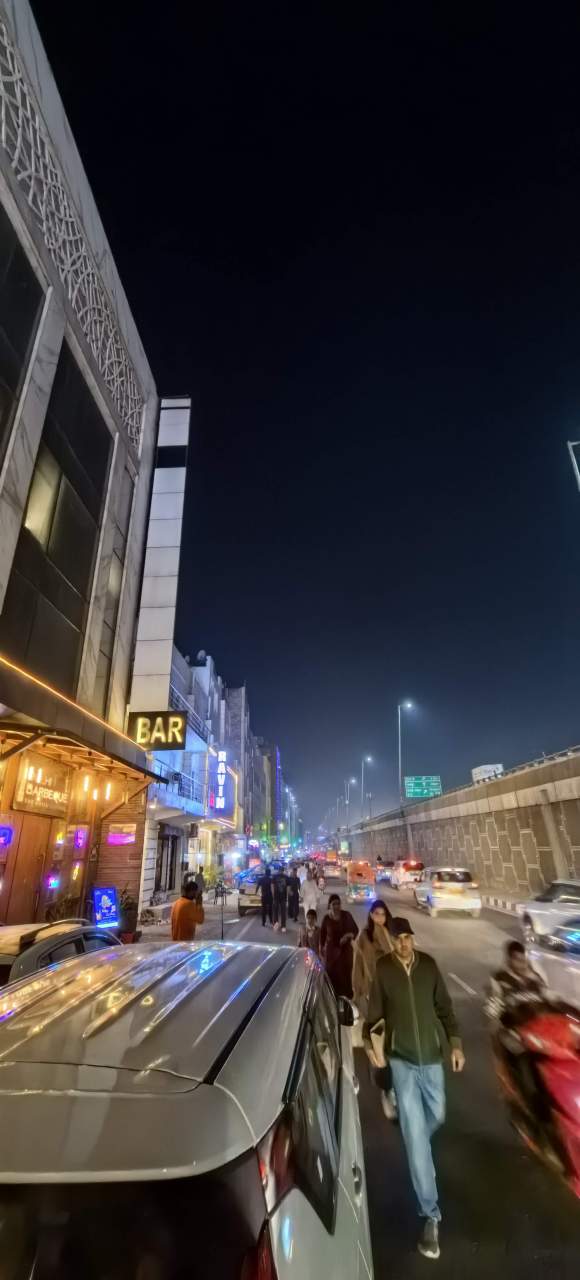 ��� ����