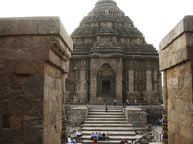  Sun Temple