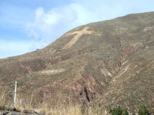 такие кресты часто украшают горы вблизи сел и деревень такие кресты часто украшают горы вблизи сел и деревень