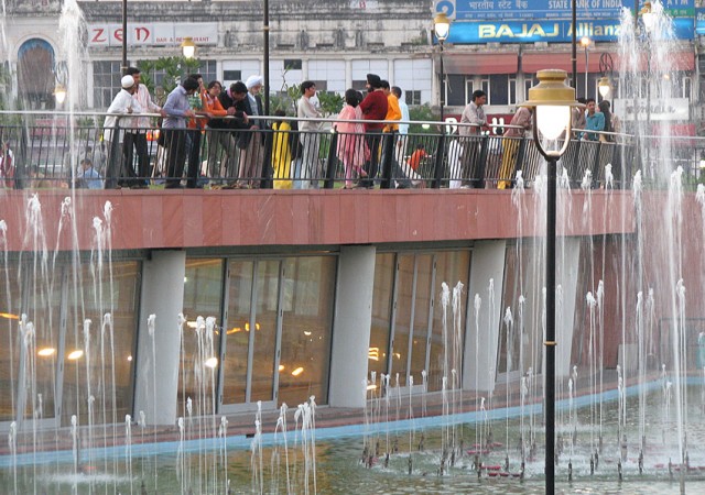 Rajiv Chowk (Connaught Place) -  ,   !