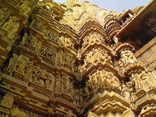 храмы Каджурахо