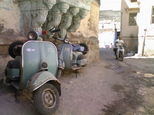 в моде бирюзовый в моде бирюзовый