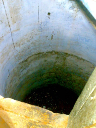 Martyr's well   