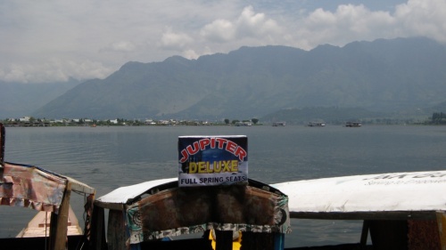   Dal Lake  Boulevard     Shankaracharya Hill.   