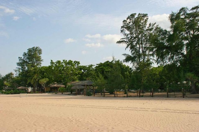    Nilaveli Beach Hotel