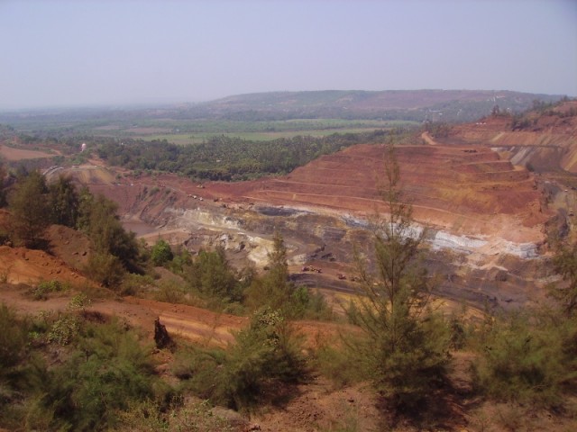   Sirigao Mines  