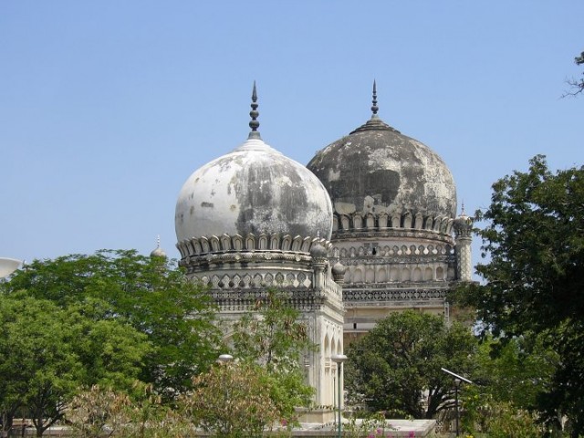 Qutub Shahi Tombs (Hyderabad)