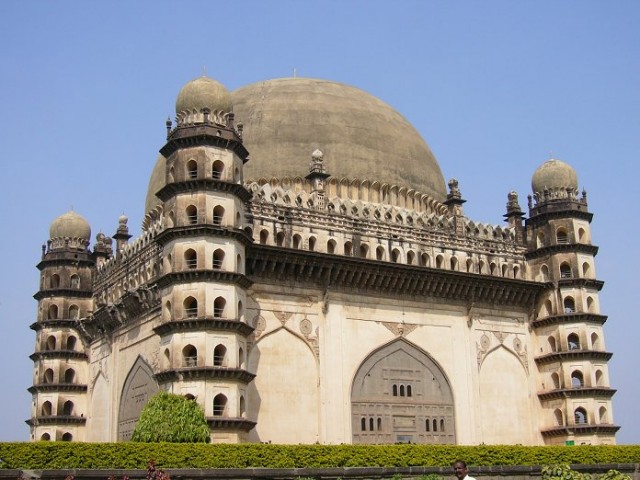 Gol Gumbaz (Bijapur)