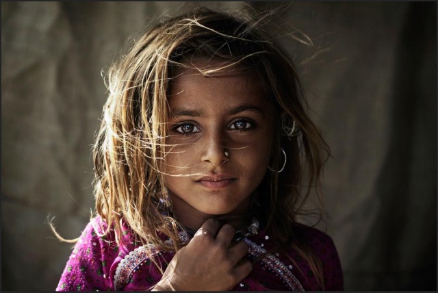 Young Rabari girl in a Kutchhi village - Gujarat.