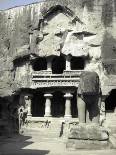 Эллора Эллора