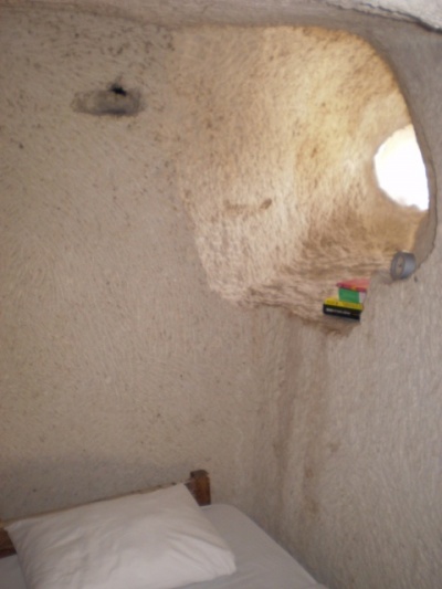 Backpacker's Cave Hostel 